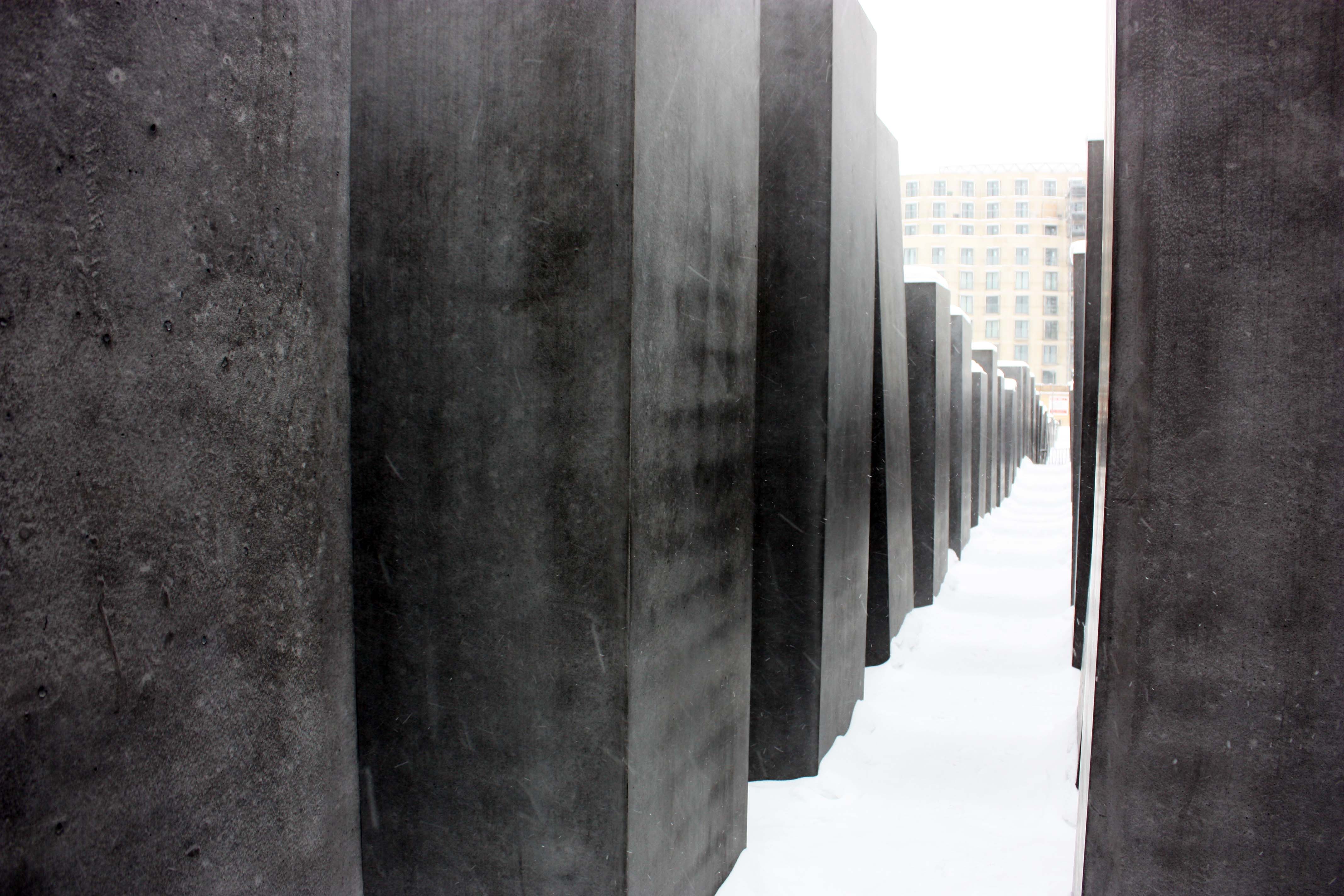 studio_stoel_architect_interieurarchitect_Kampen_zwolle_Holocaustmonument en informatiecentrum Peter Eisenman